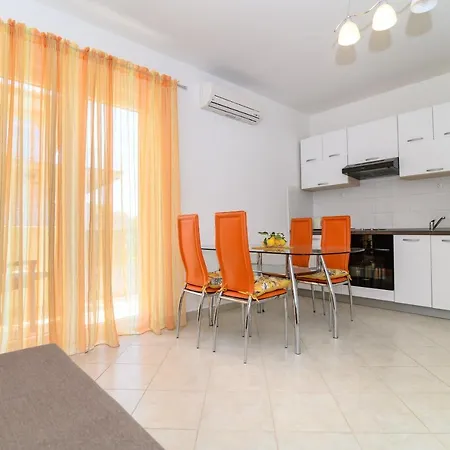 Apartments Vice Trogir Exterior photo