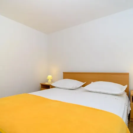 Apartments Vice Trogir Exterior photo