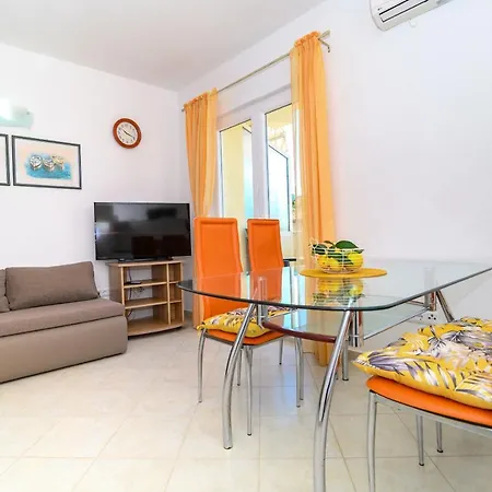 Apartments Vice Trogir Exterior photo